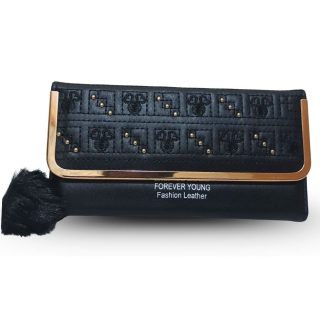 Ladies Luxury Handbag Collection, Pearl Handbags, Leather Handbags, Velvet Handbags, Modern & Unique Handbags, Purses and Clutches